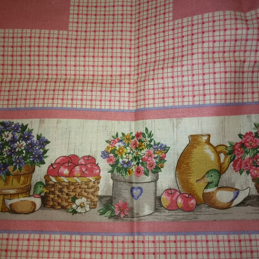 FABRIC PILLOW PANELS Cranston Print Works Charming Cottage Porch Scene, 4